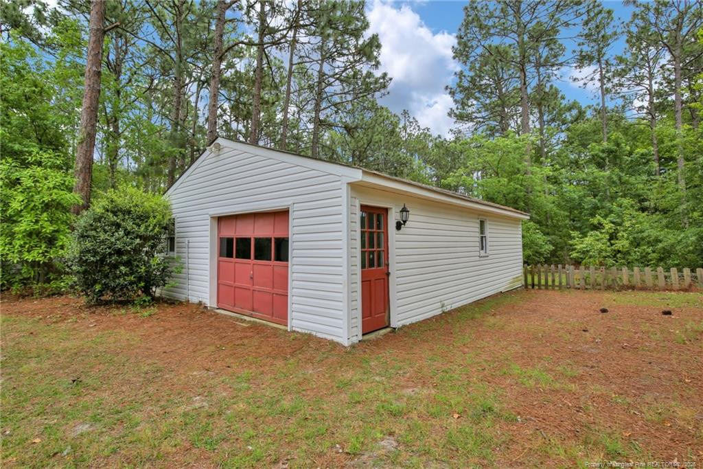 853 Foxcroft Drive - Photo 36