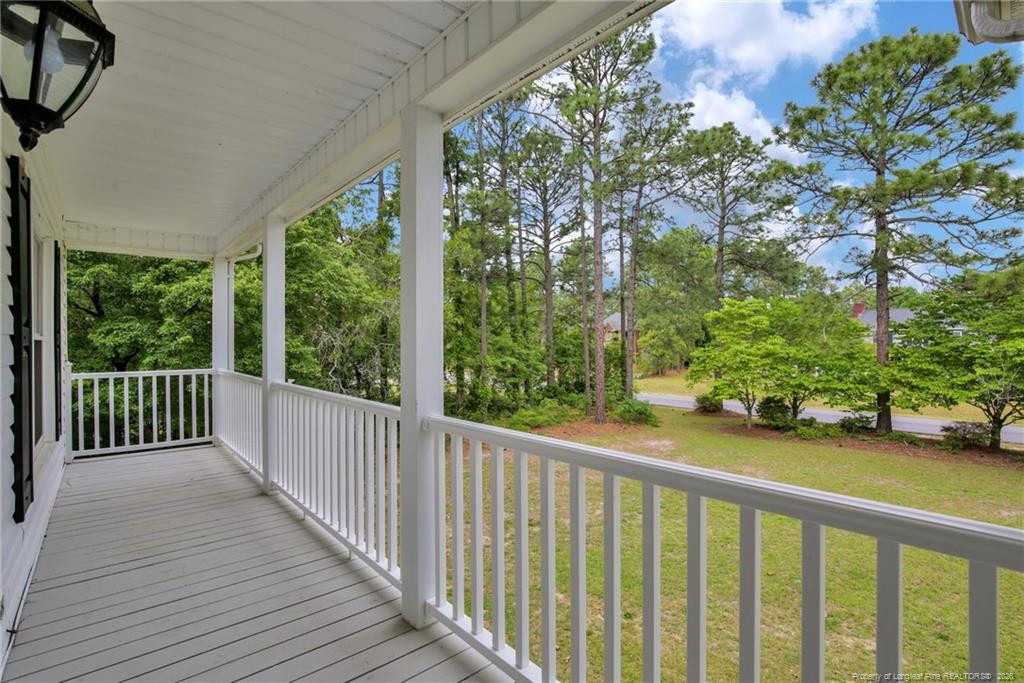 853 Foxcroft Drive - Photo 4