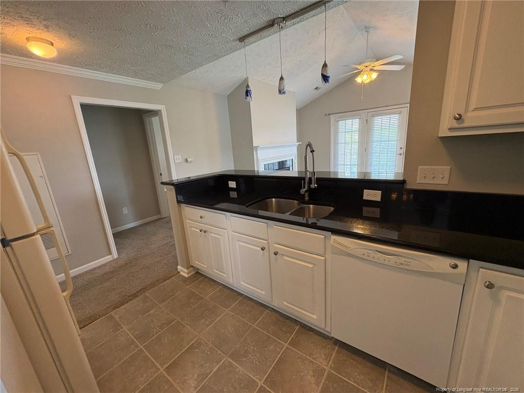 3330 Harbour Pointe Place - Photo 6