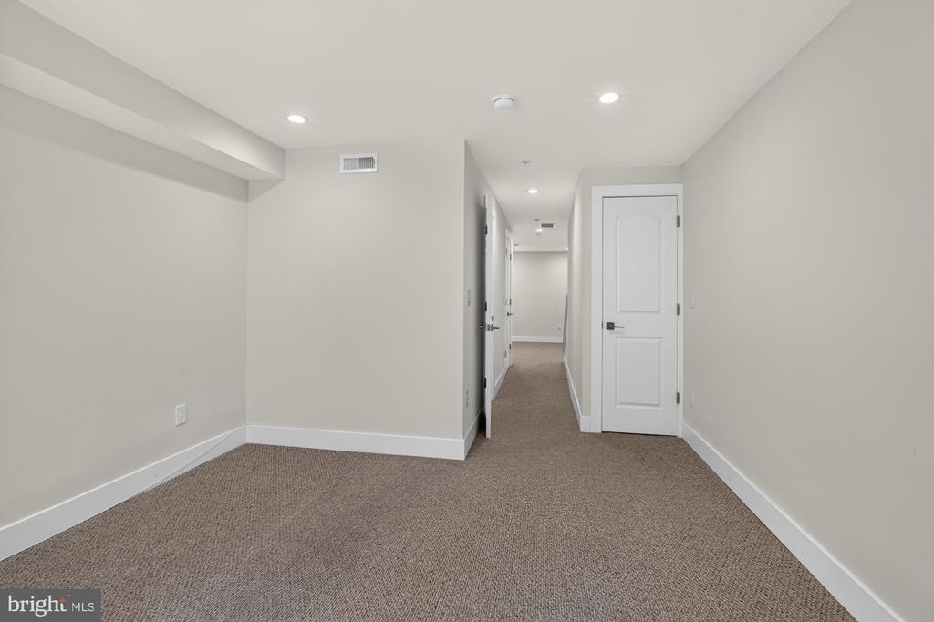 1259 S 19th Street - Photo 17
