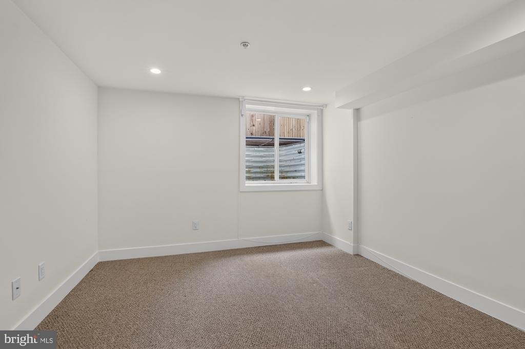 1259 S 19th Street - Photo 16