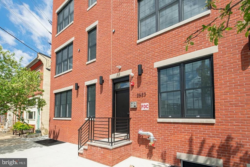 2623 Christian Street - Photo 13