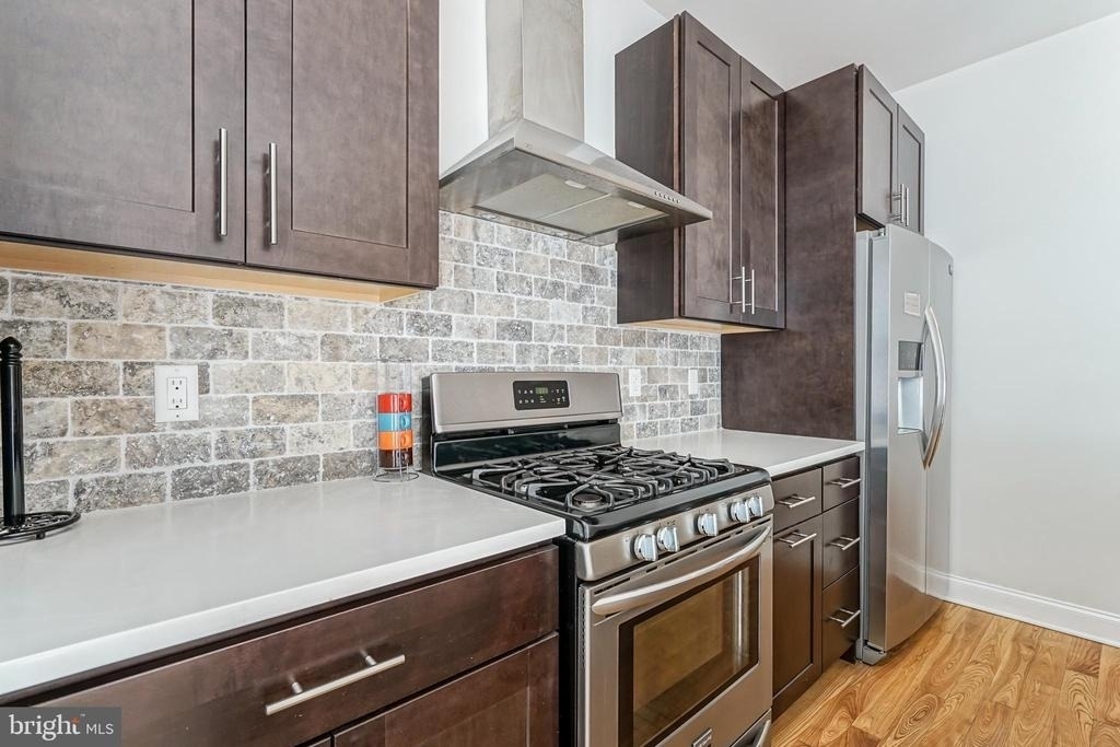 2332 Ellsworth Street - Photo 8