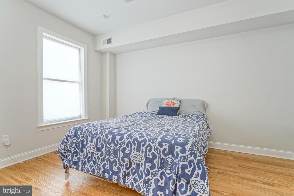 2332 Ellsworth Street - Photo 19