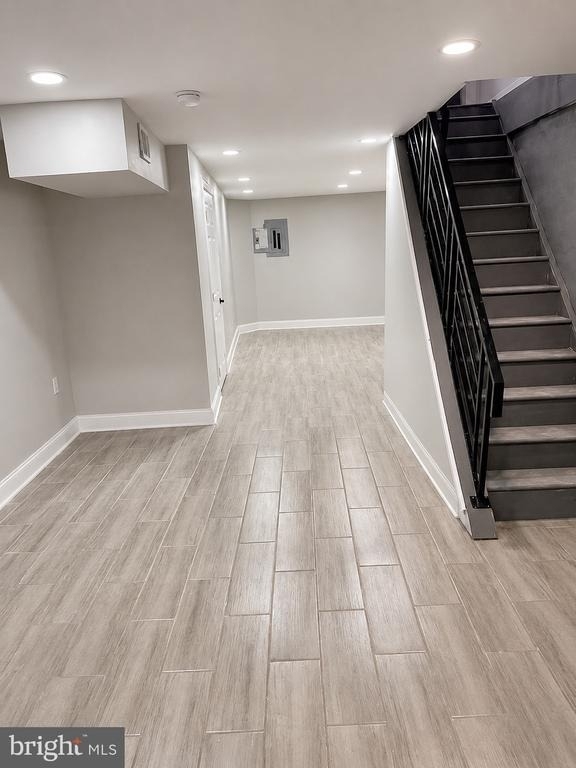 347 N Robinson Street - Photo 11