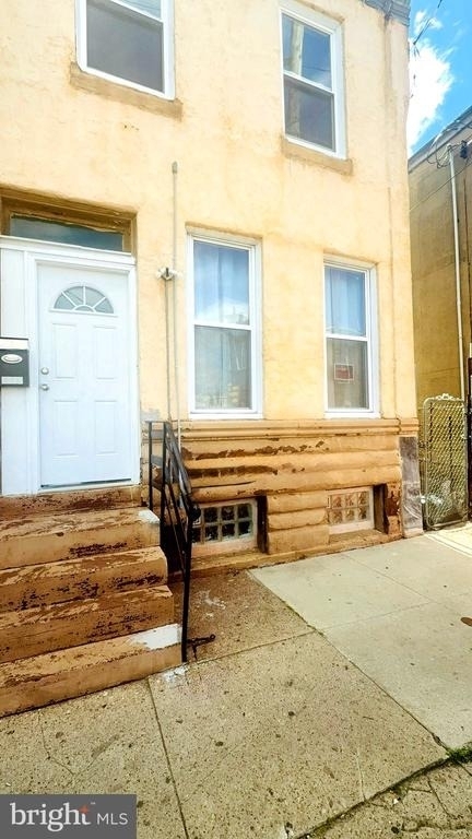 3737 N 6th Street - Photo 0