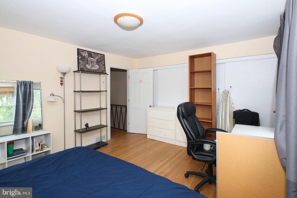 2734 W Country Club Road - Photo 15