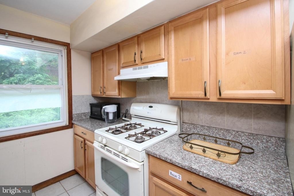 2734 W Country Club Road - Photo 11
