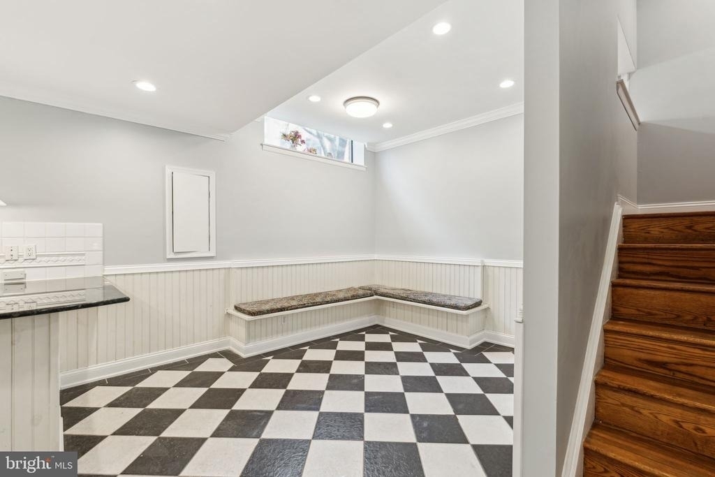2028 Arch Street - Photo 5