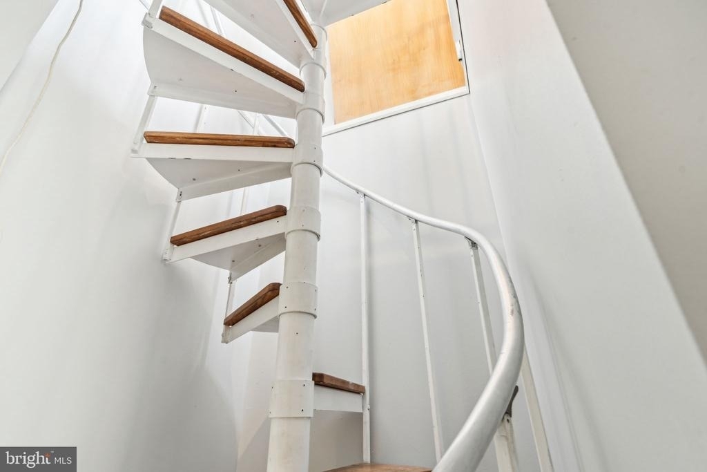 2028 Arch Street - Photo 23