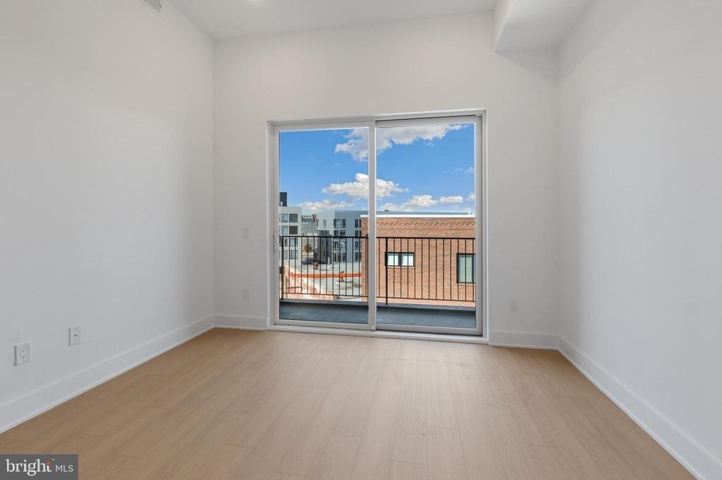 1731 Tilghman Street - Photo 8