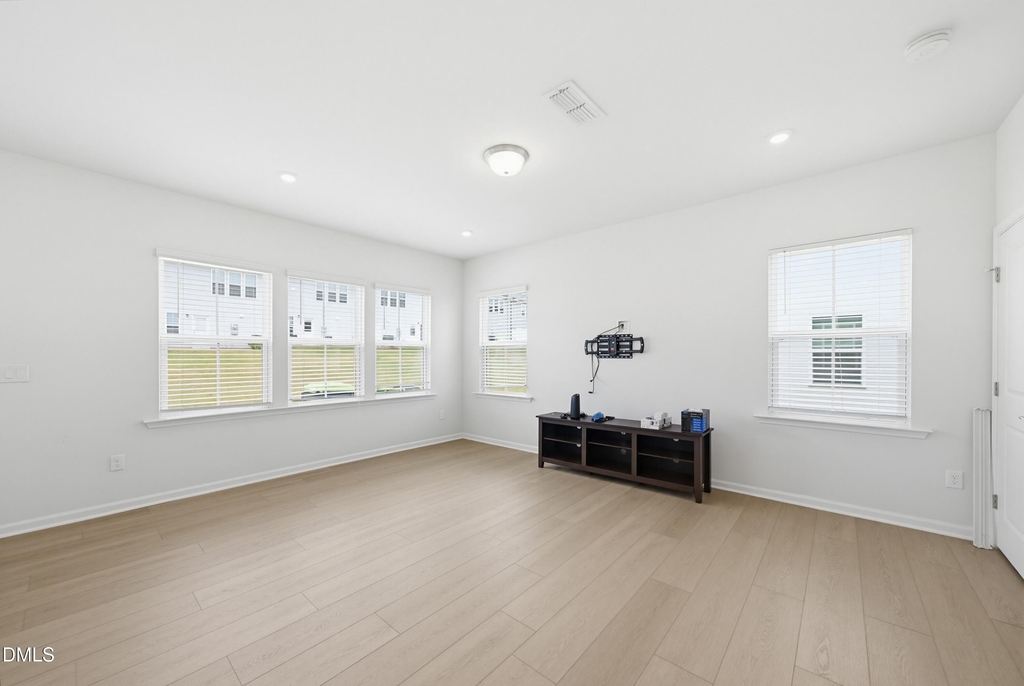 2109 Sun Vibes Way - Photo 15