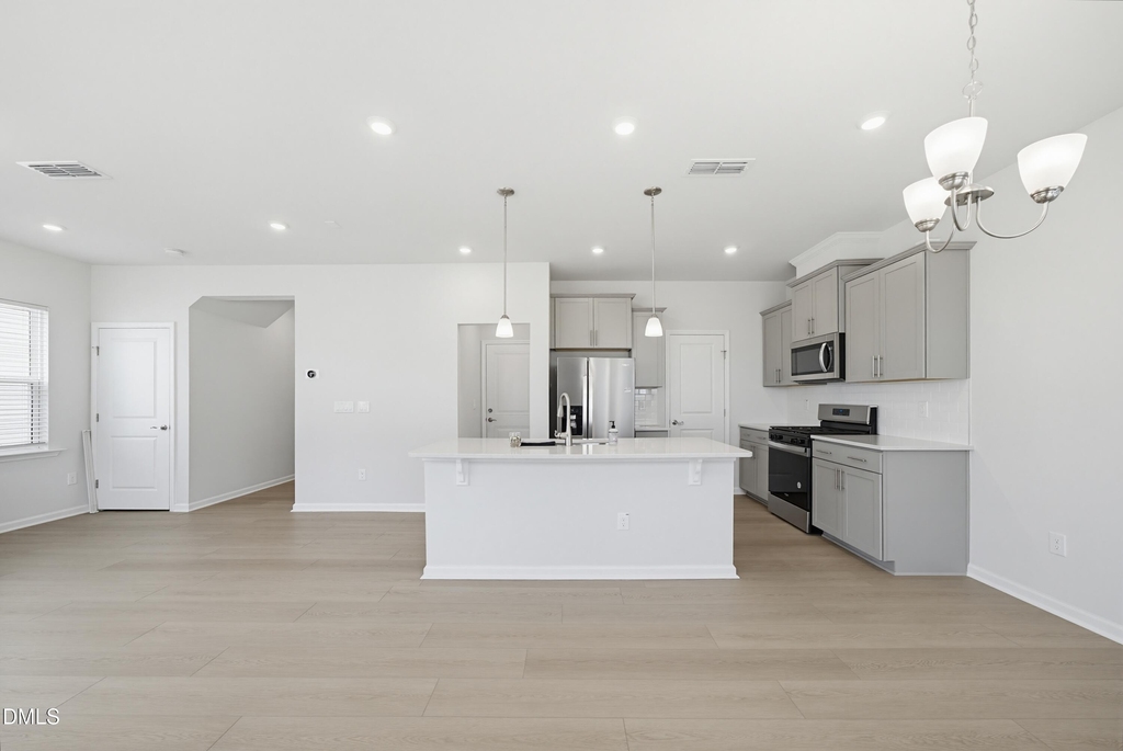 2109 Sun Vibes Way - Photo 10