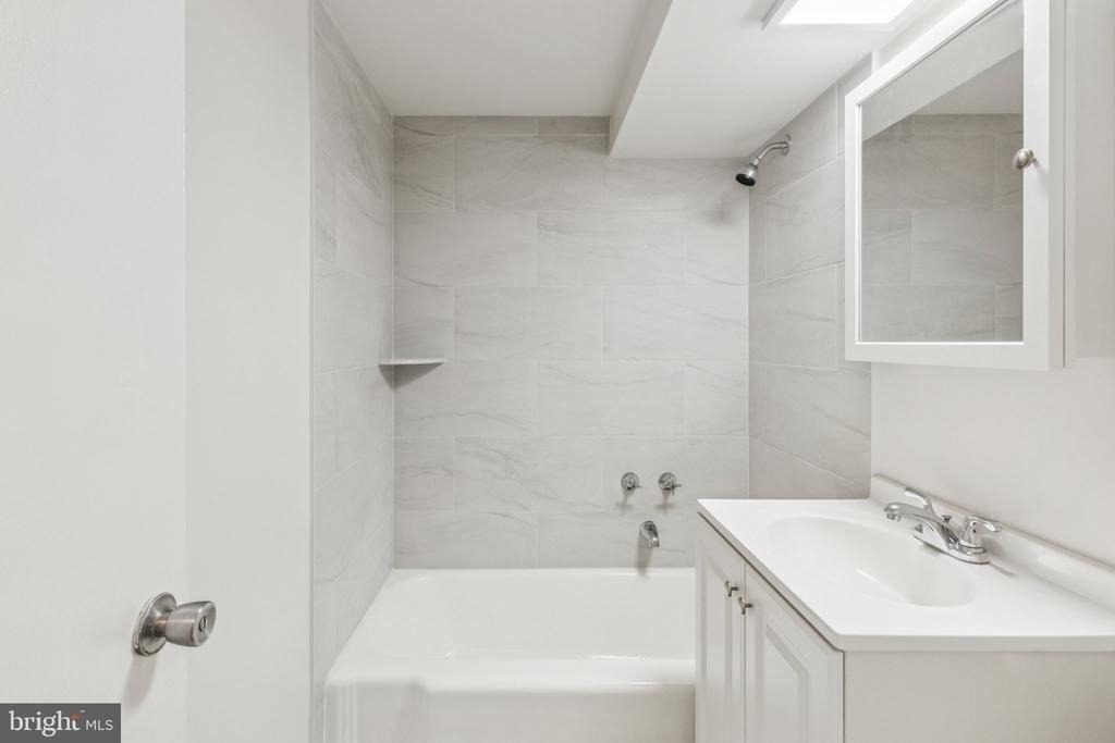 2101 Chestnut Street - Photo 16