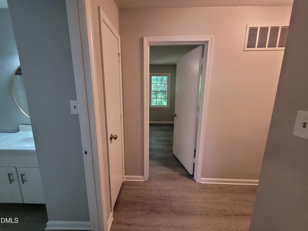 920 Jason Court - Photo 18