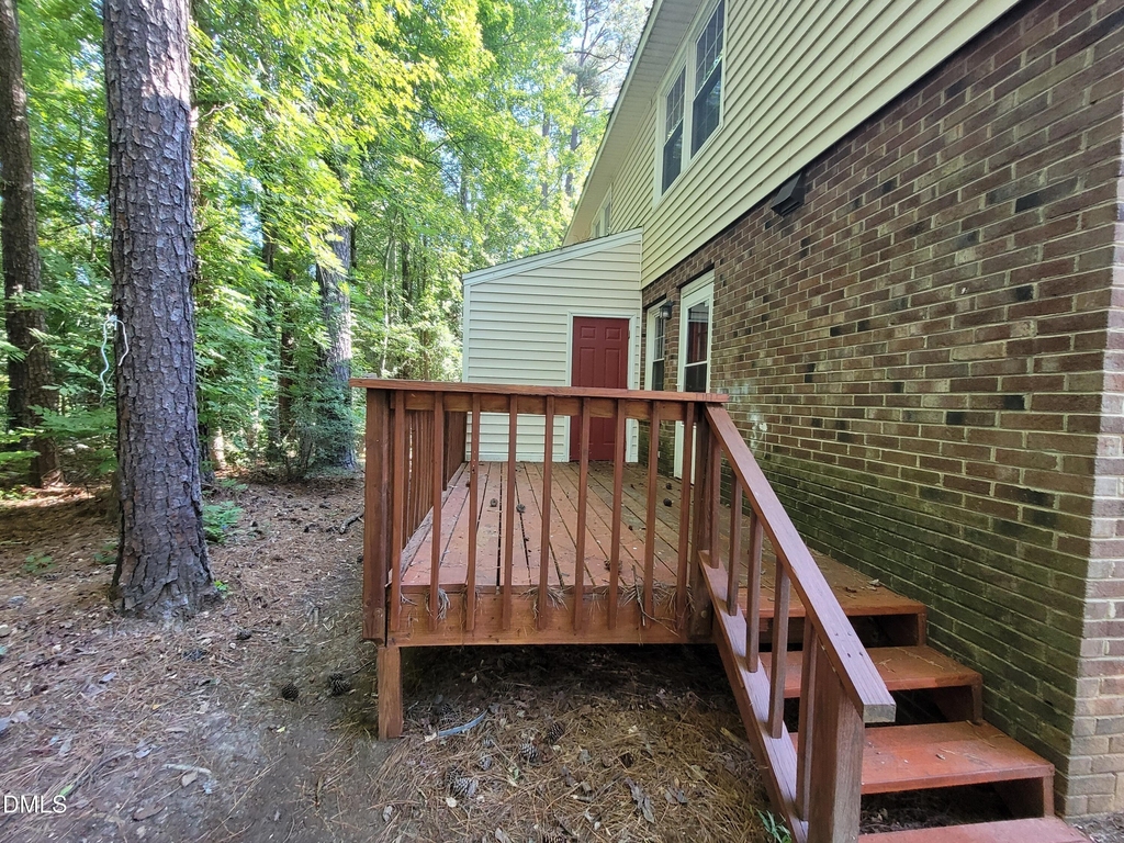 920 Jason Court - Photo 3