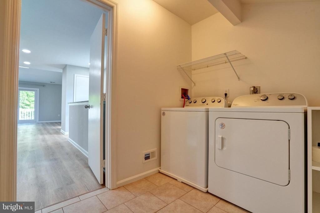 1732 Rosewood Court - Photo 4