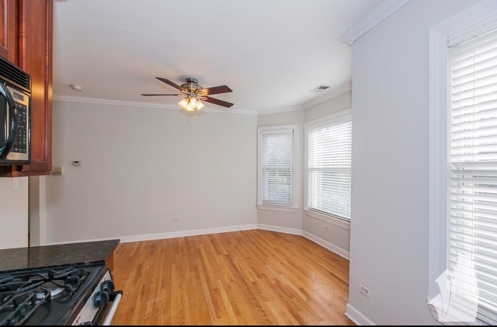 628-30 W Roscoe St - Photo 5