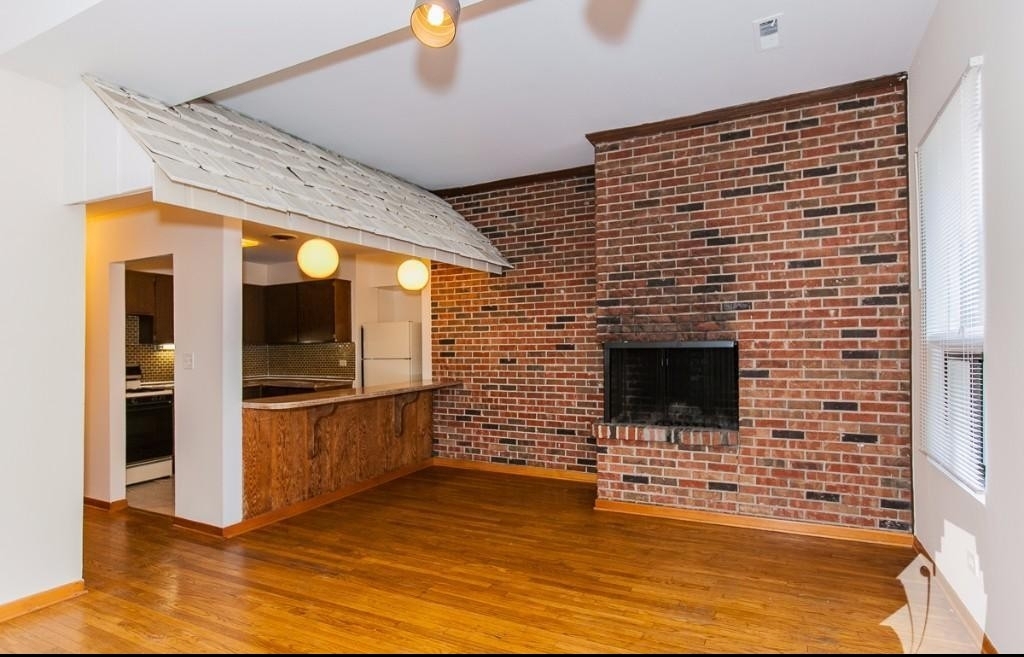 873 W Lill Ave - Photo 2