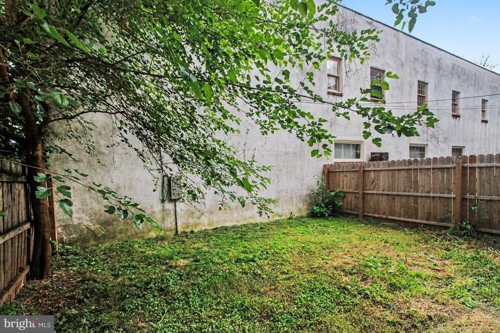 308 Walnut Street - Photo 22