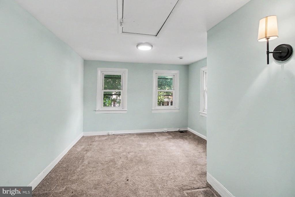 308 Walnut Street - Photo 16