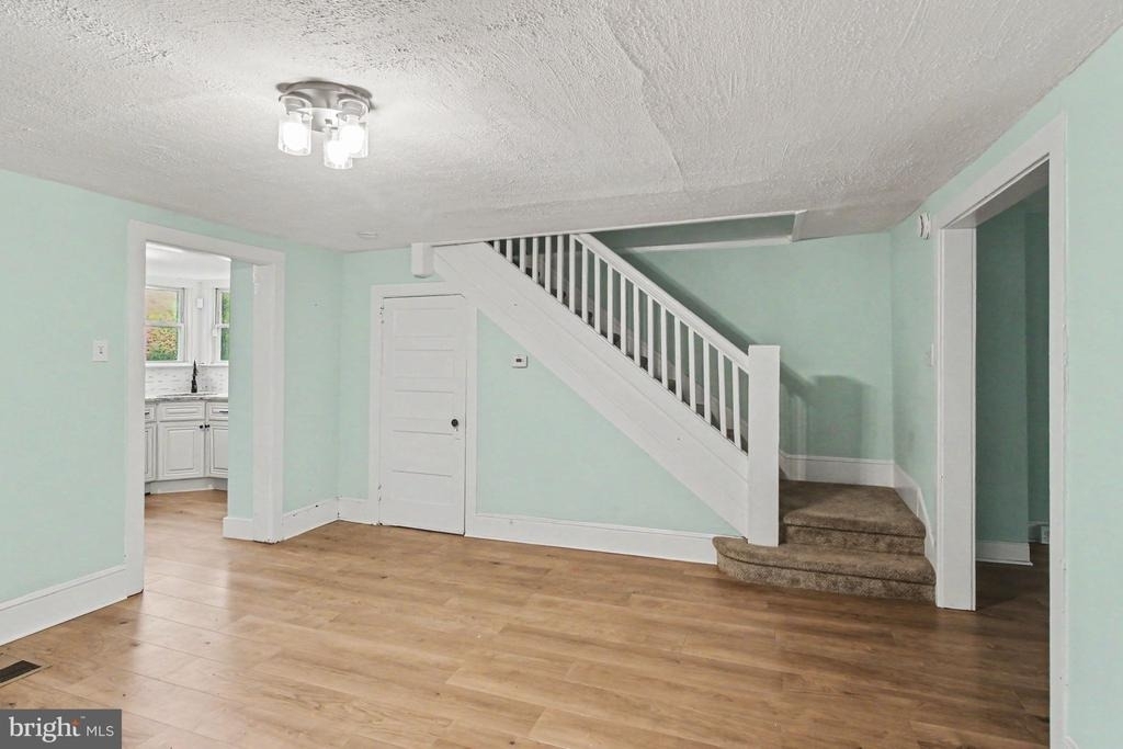 308 Walnut Street - Photo 6