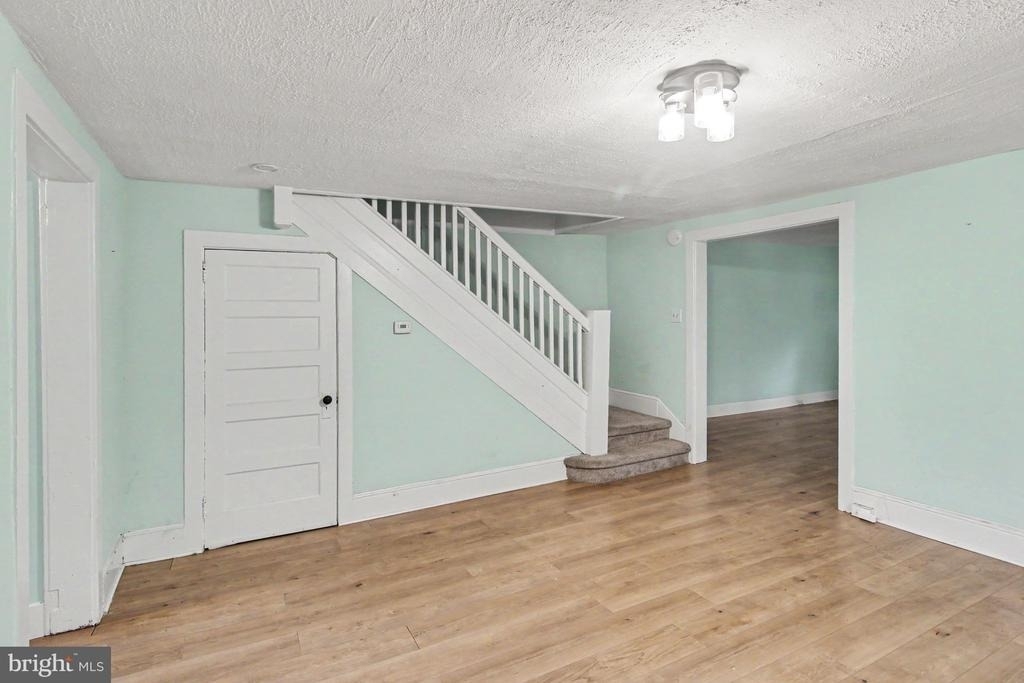 308 Walnut Street - Photo 7