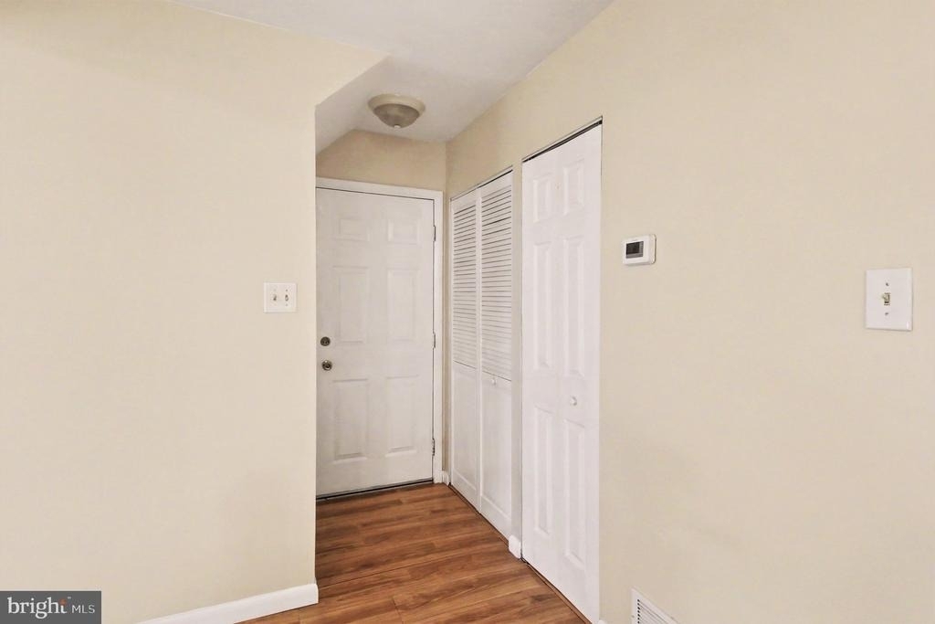 831 Jackson Street - Photo 13