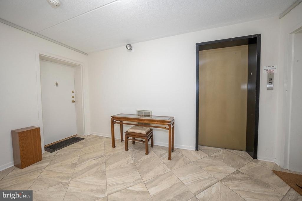 260 W Montgomery Avenue - Photo 4