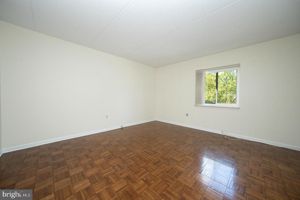 260 W Montgomery Avenue - Photo 18