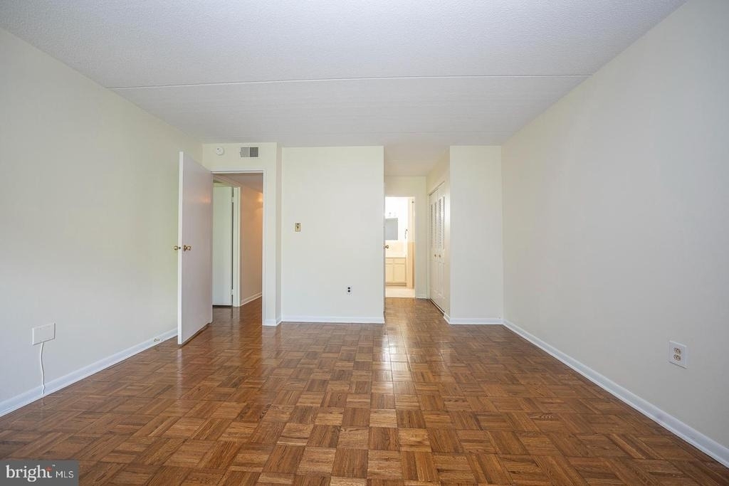 260 W Montgomery Avenue - Photo 19