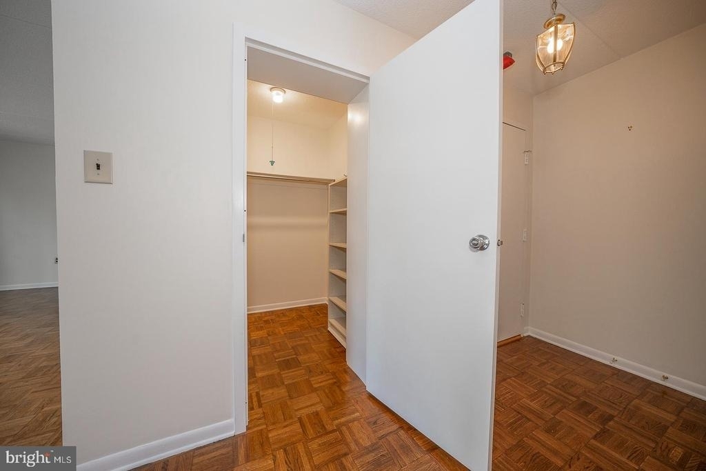 260 W Montgomery Avenue - Photo 7