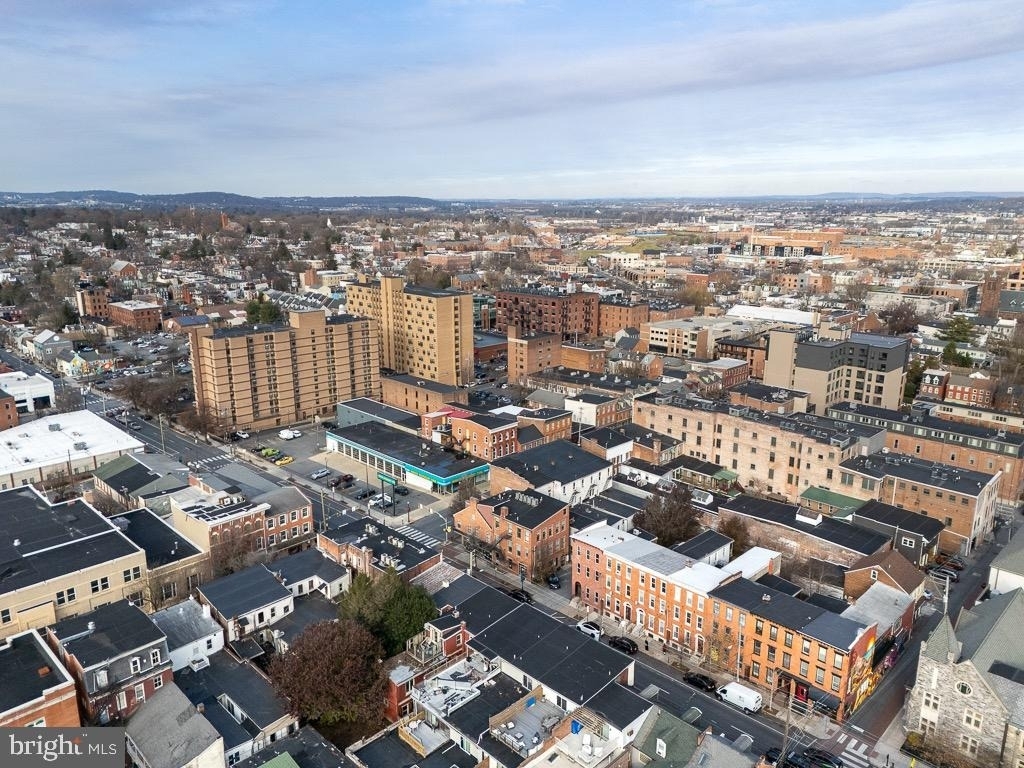 11 E Walnut Street - Photo 21