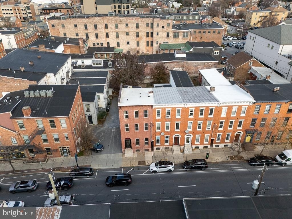 11 E Walnut Street - Photo 18