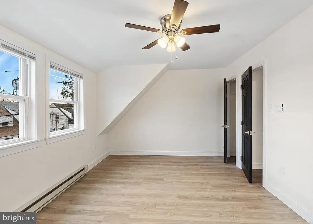 1118 Brown Street - Photo 9
