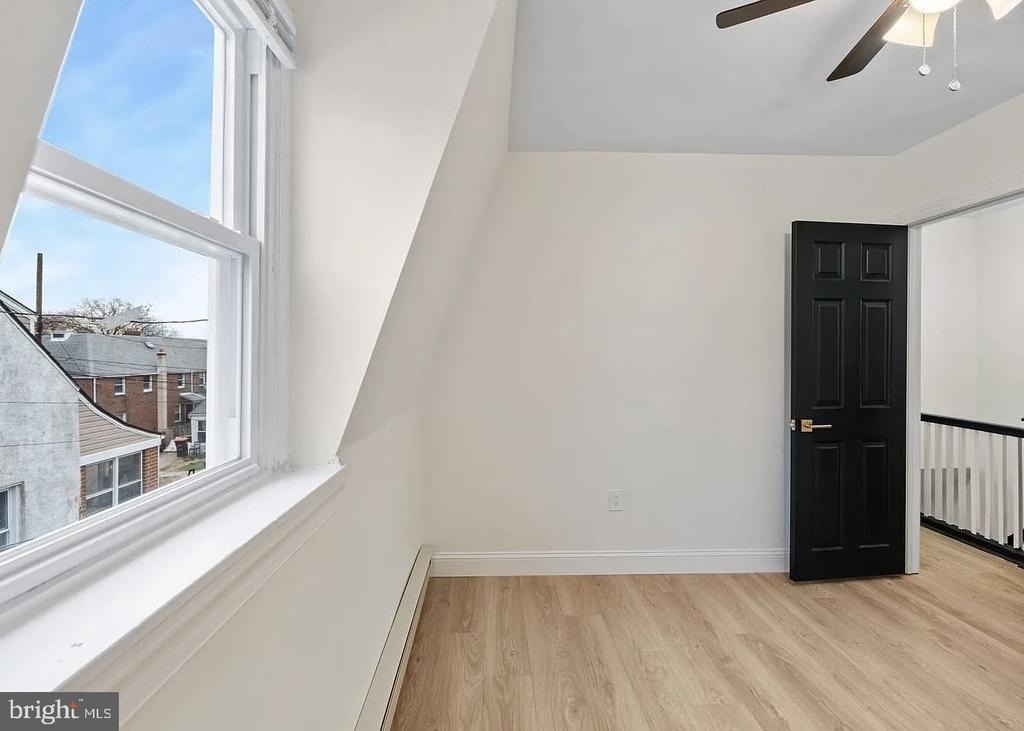 1118 Brown Street - Photo 5