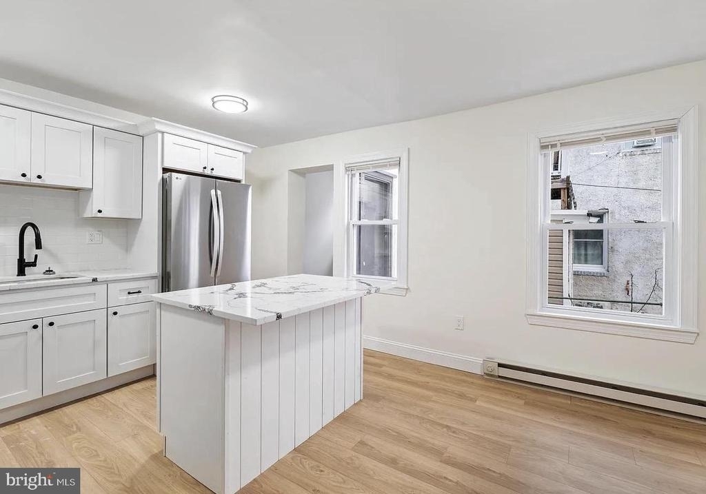 1118 Brown Street - Photo 15