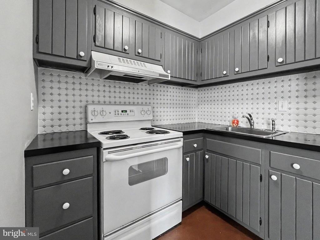 408 W Lafayette Street - Photo 19