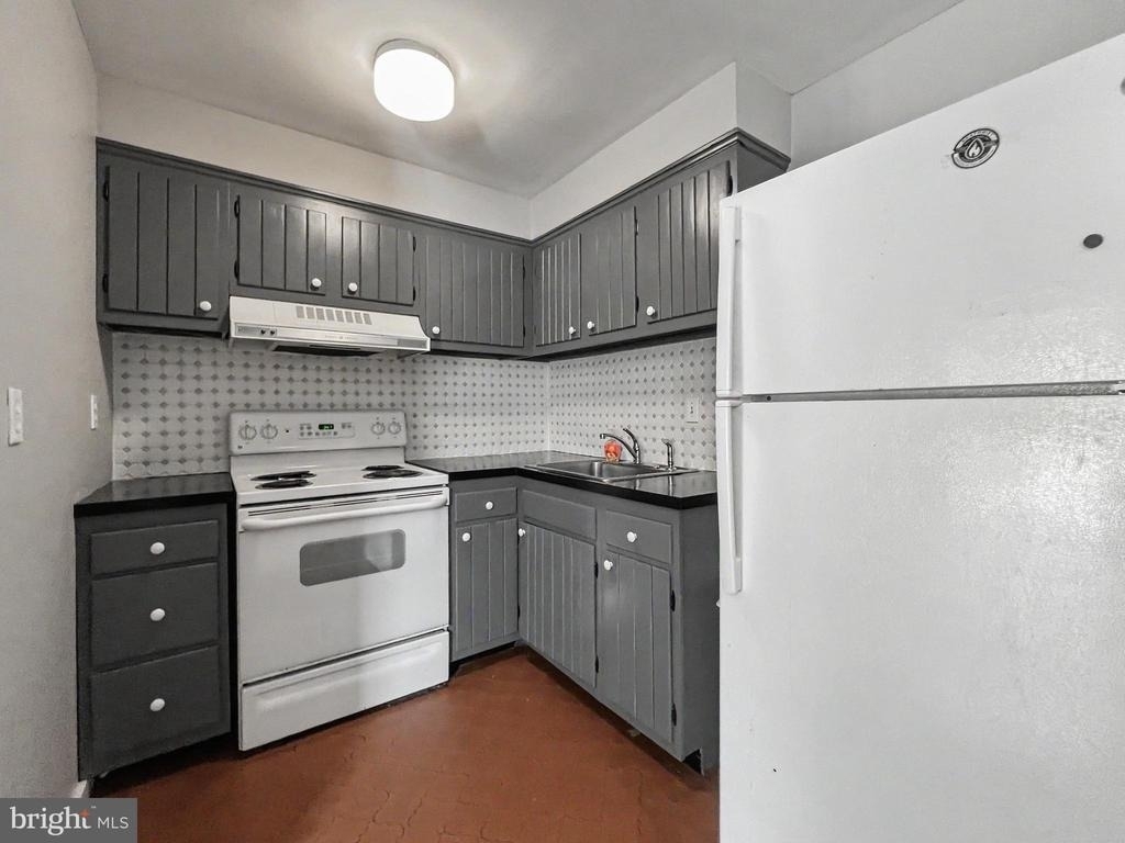 408 W Lafayette Street - Photo 17