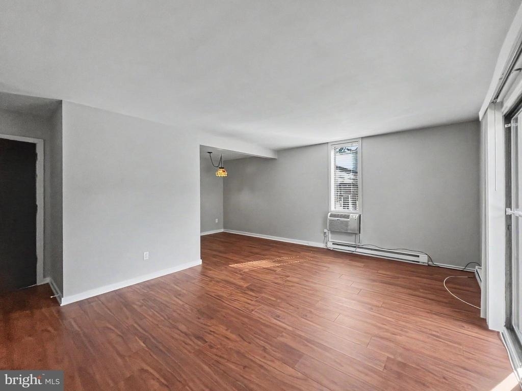 408 W Lafayette Street - Photo 9