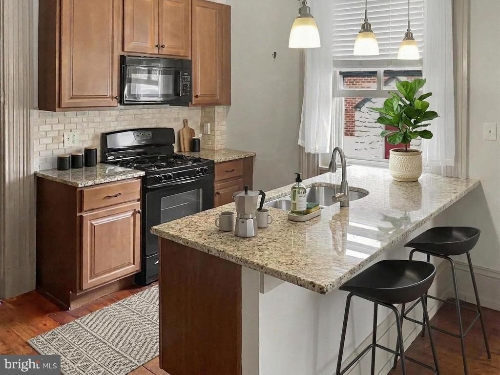 428 N Church Street - Photo 1