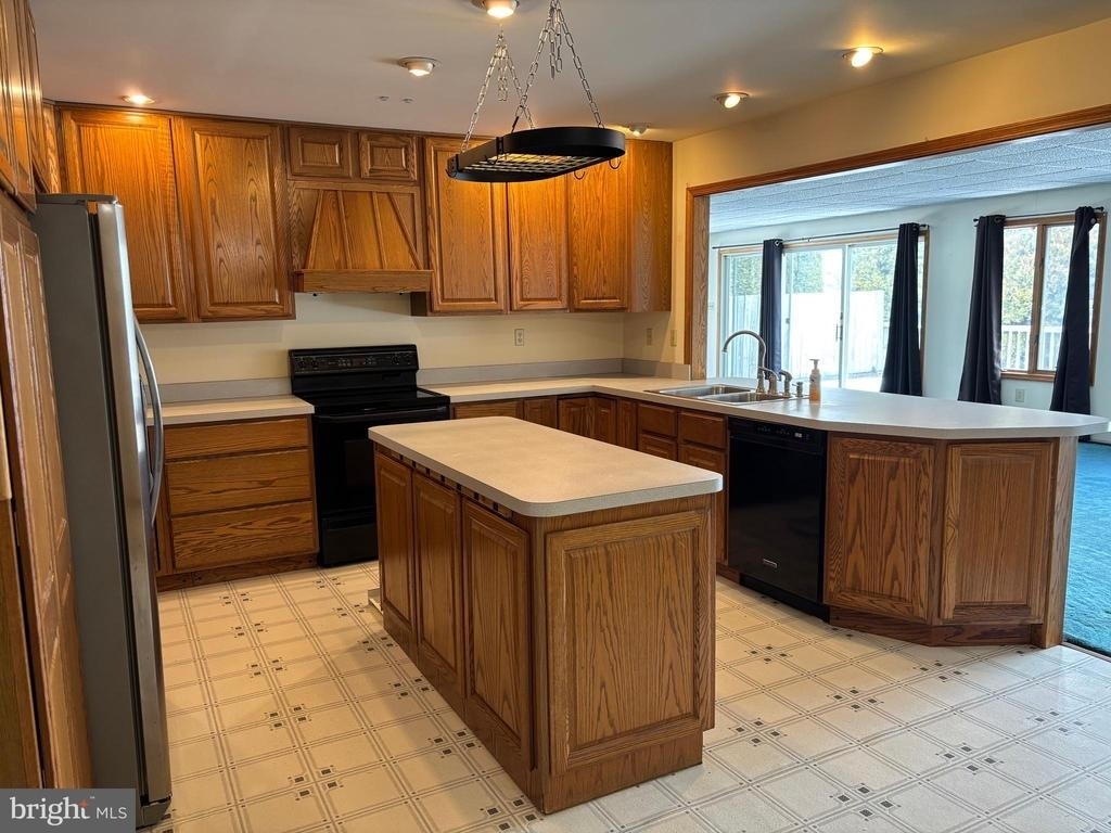 312 N Sandy Hill Road - Photo 9