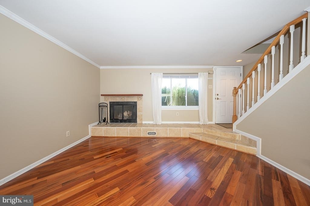 344 Brigade Court - Photo 4