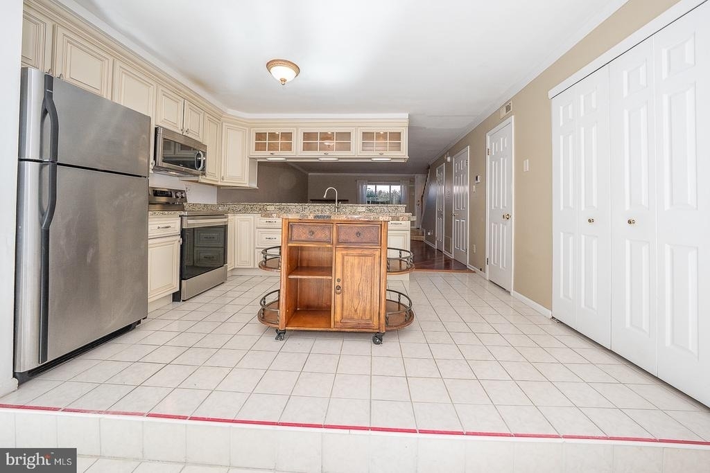 344 Brigade Court - Photo 13