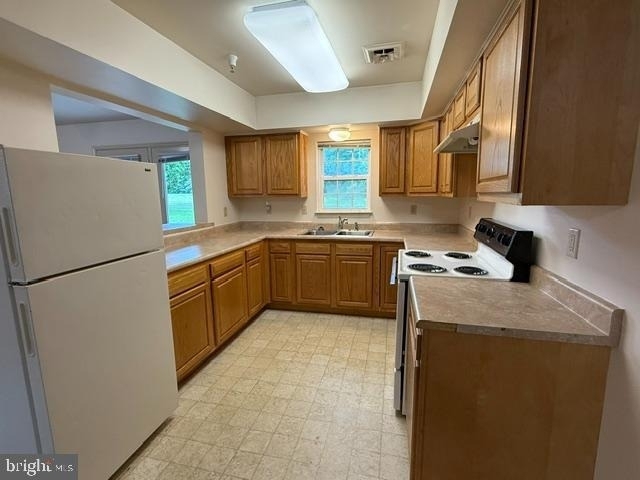 99 Hot Point Avenue - Photo 3