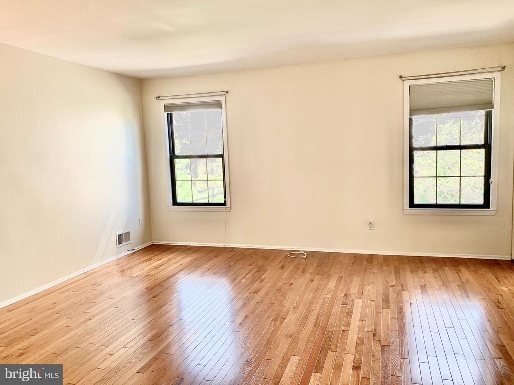 305 Marten Road - Photo 13