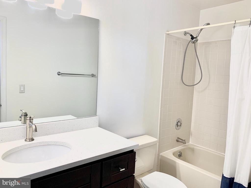 305 Marten Road - Photo 21