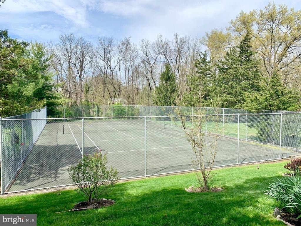 305 Marten Road - Photo 30