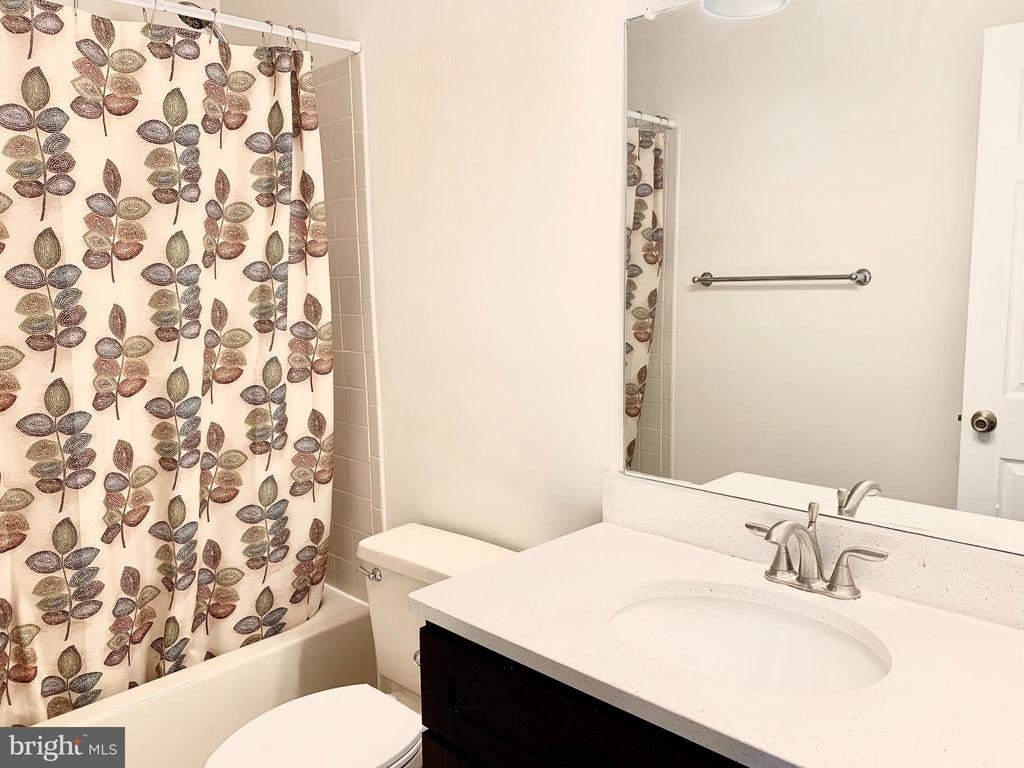 305 Marten Road - Photo 23