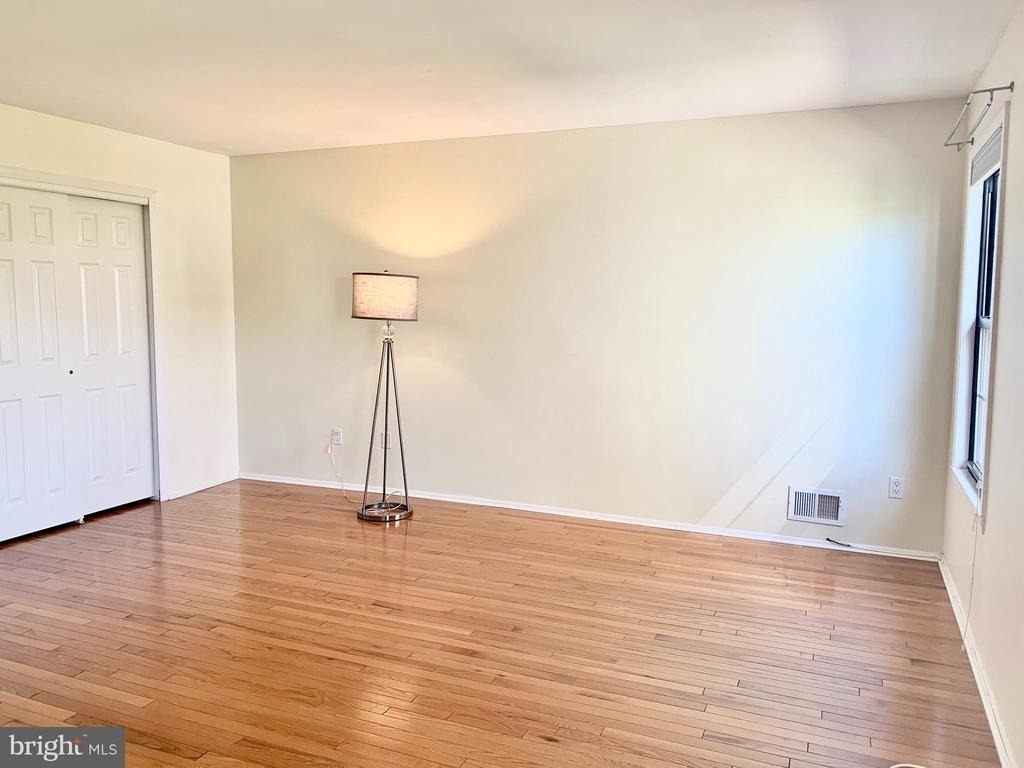 305 Marten Road - Photo 12